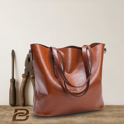 Nicole - Vintage Elegance Leather Crossbody Bag - Limited Heritage Edition